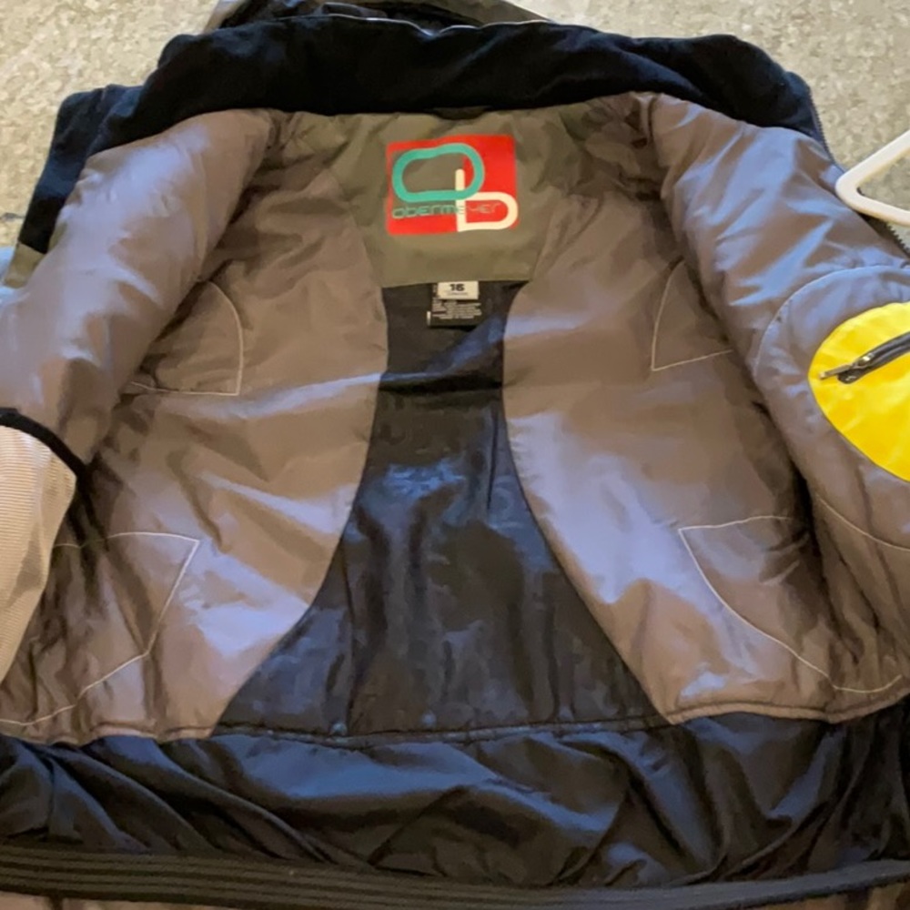 Obermeyer ski jacket - Picture 5 of 6